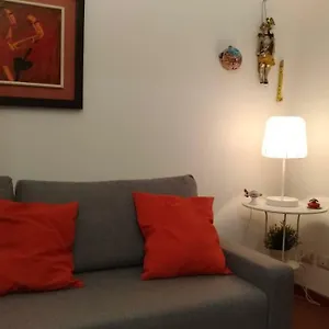 A Casa Di Lori Aeroporto di Catania Fontana Rossa